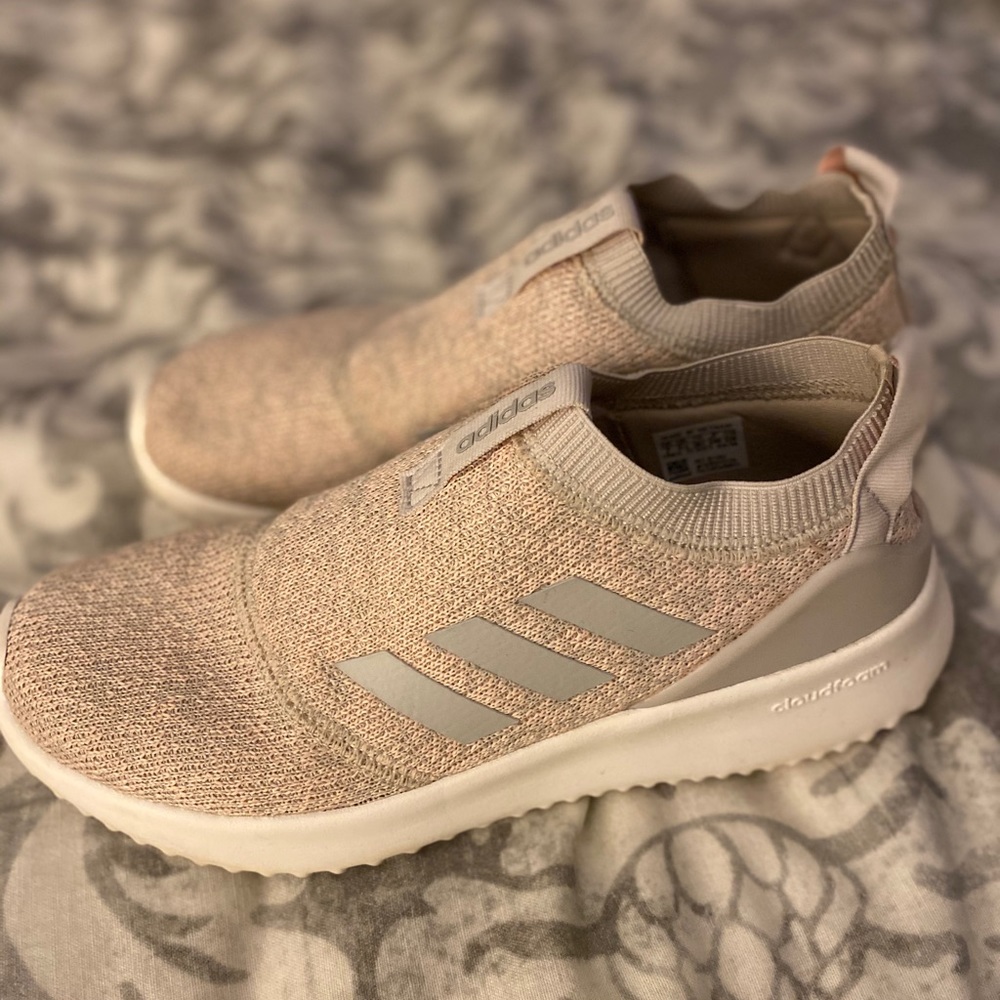 Adidas Shoes Size 7